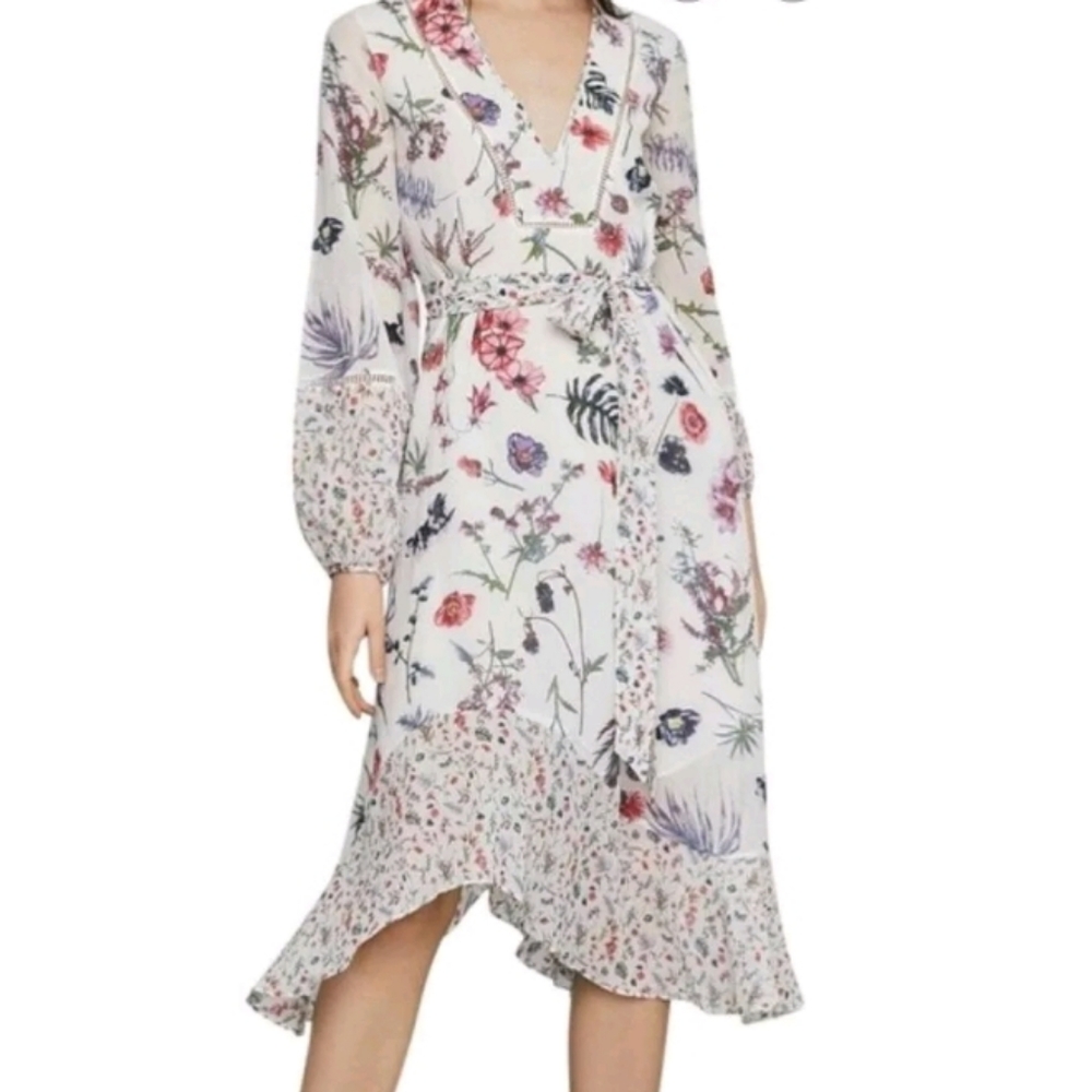 SOLD..NWT BEAUTIFUL BCBGMAXAZRIA Wildflowers Dress - Picture 4 of 8